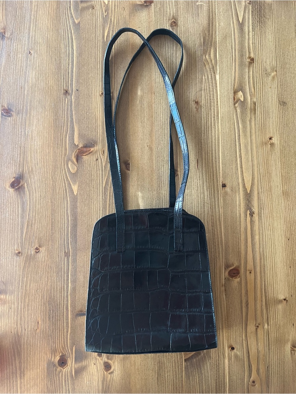 Vintage Black Croc-Embossed Shoulder Bag